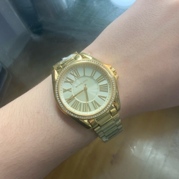 MICHAEL KORS Gold Stainless Steel Watch - Picture 1 of 4